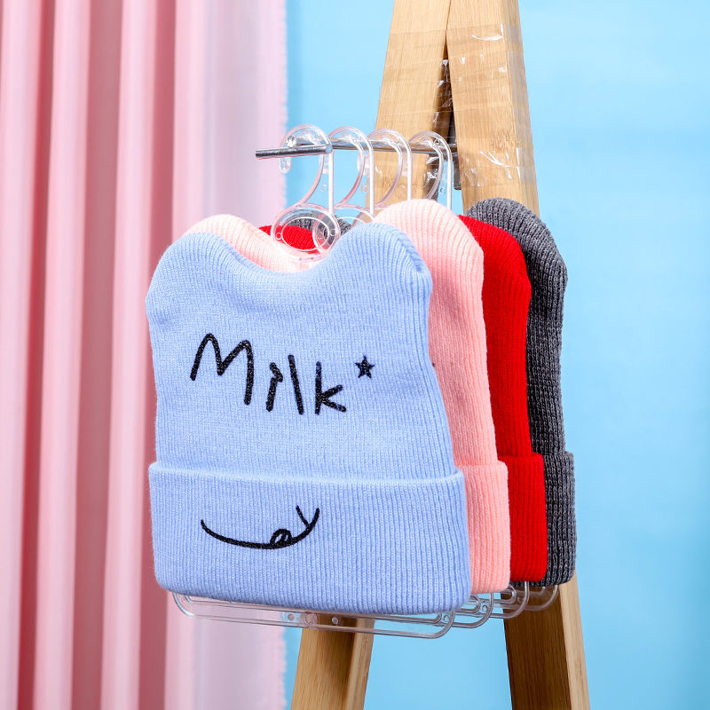بسيطة قبعة رف شاشة الطفل الأطف - مراجعة Baby Clothing Hanging Rack وسعره