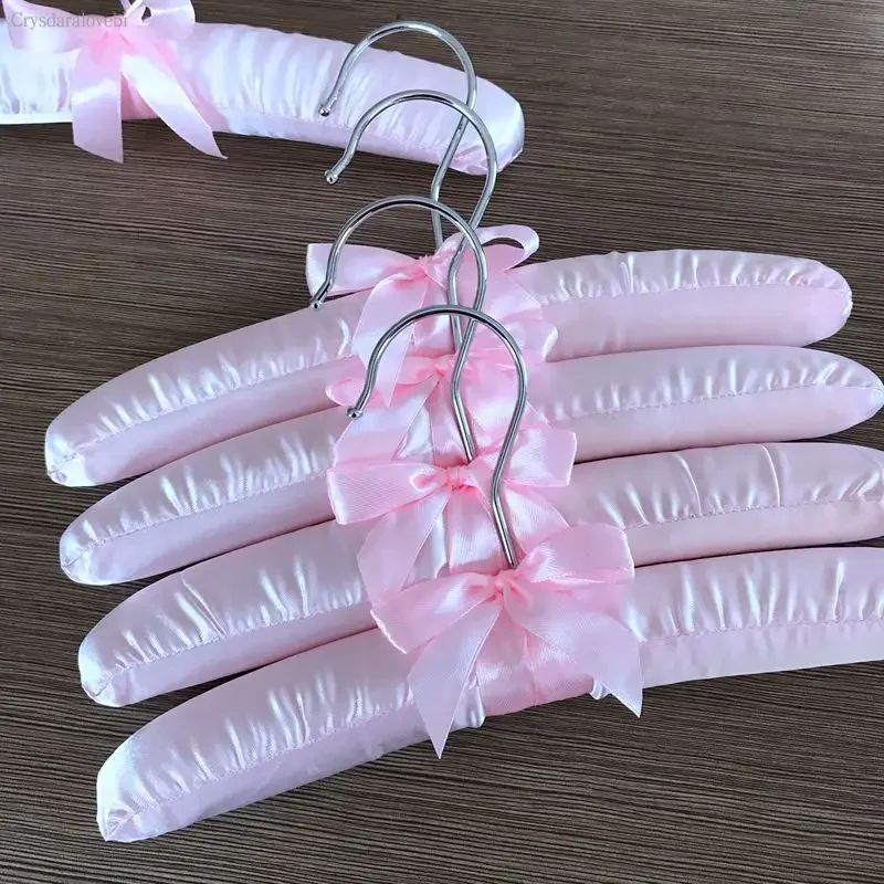 شماعات ملابس أطفال ملونة، خطاف - مراجعة Baby Clothing Hanging Rack وسعره