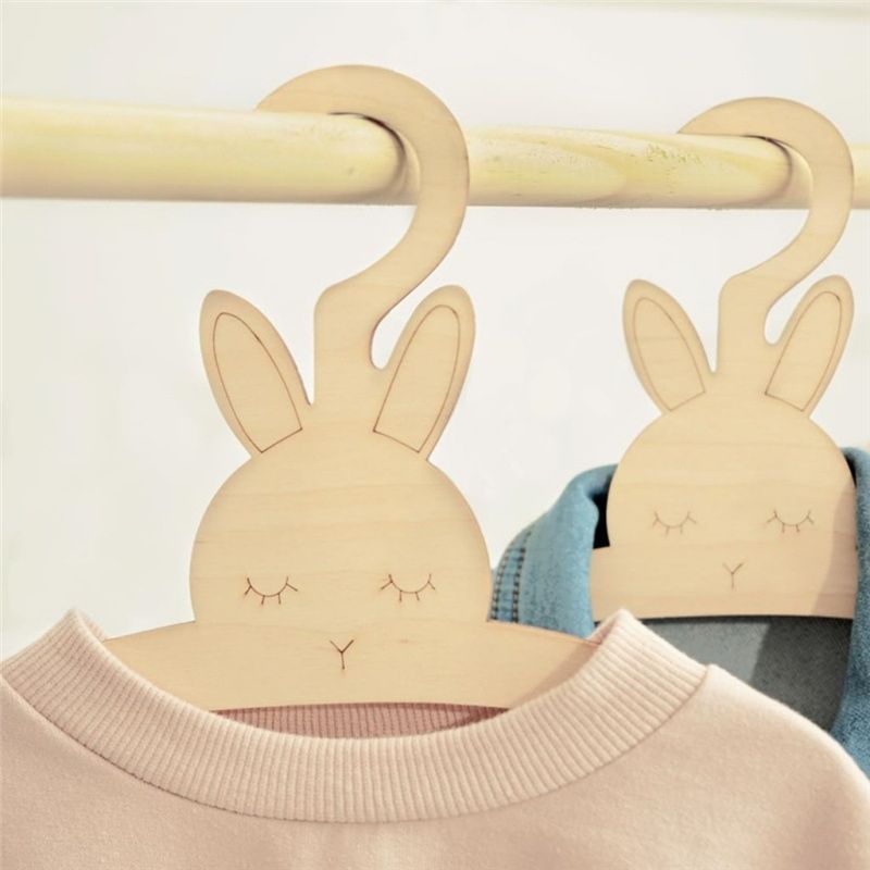 ABJI-20 قطعة شماعات ملابس خشبي - مراجعة Baby Clothing Hanging Rack وسعره