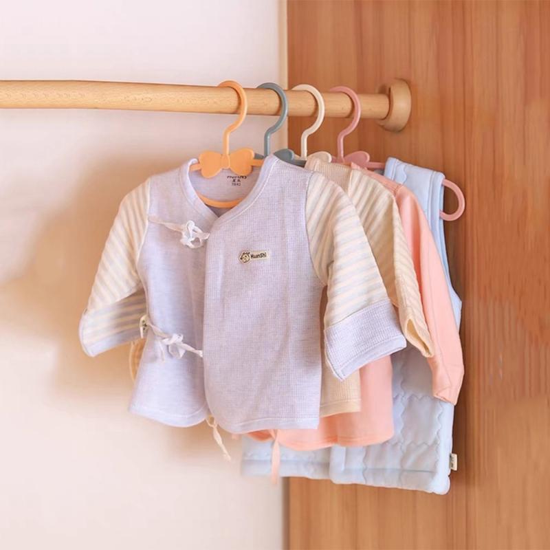 مجموعة من 12 قطعة من شماعات مل - مراجعة Baby Clothing Hanging Rack وسعره
