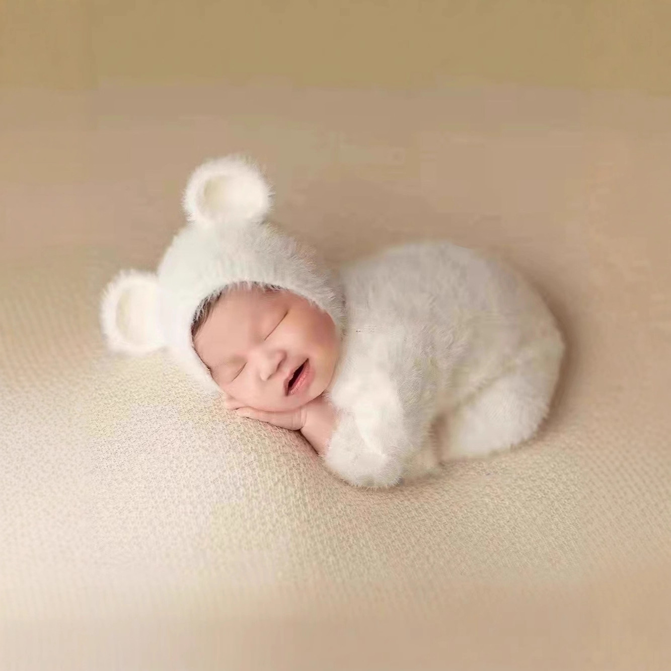 ملابس تصوير للأطفال حديثي الول - مراجعة Baby Clothing 1 Year Old وسعره